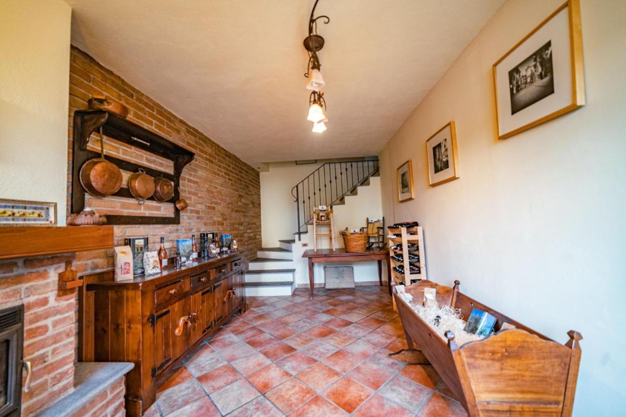 Arziga Bed & Breakfast Chieri Bagian luar foto