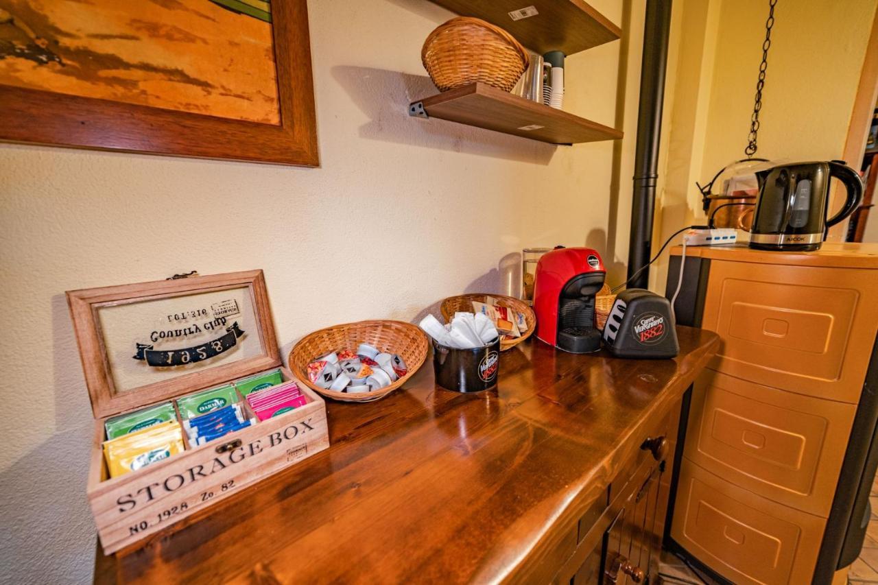 Arziga Bed & Breakfast Chieri Bagian luar foto